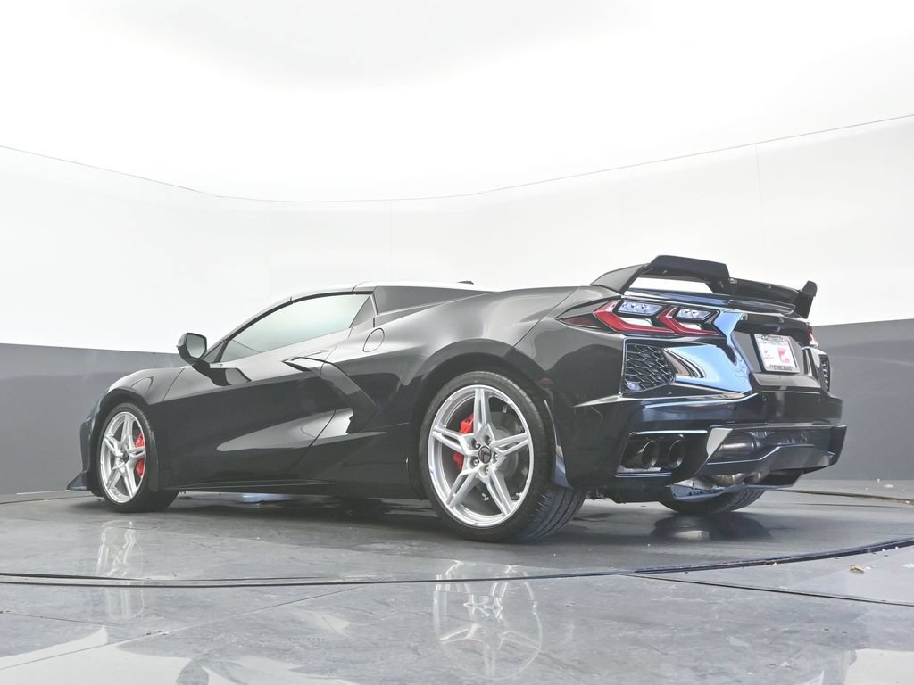 Used 2024 Chevrolet Corvette Stingray Convertible w/ 1LT RWD image 27