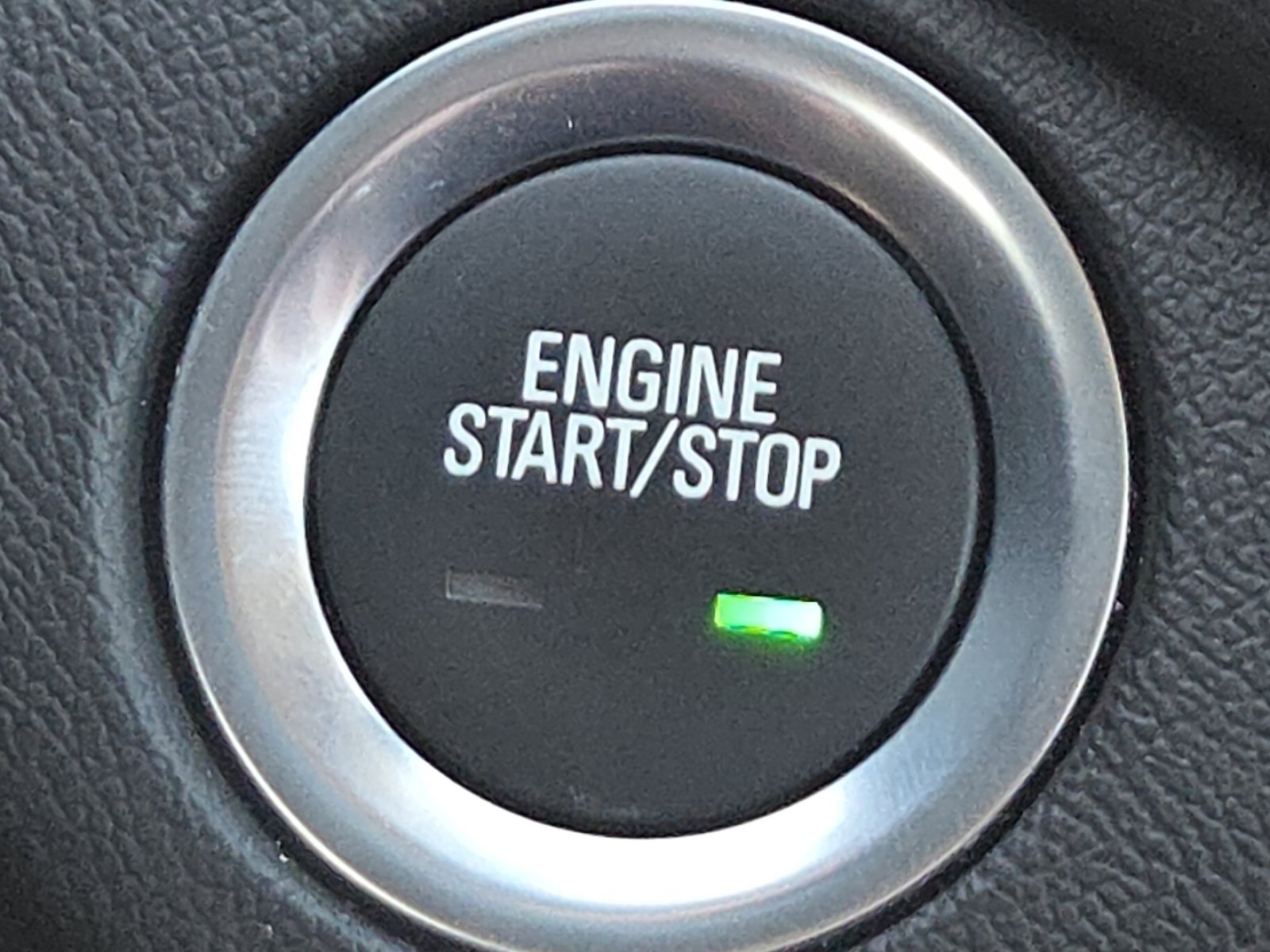 Used 2023 Chevrolet Equinox LT image 8