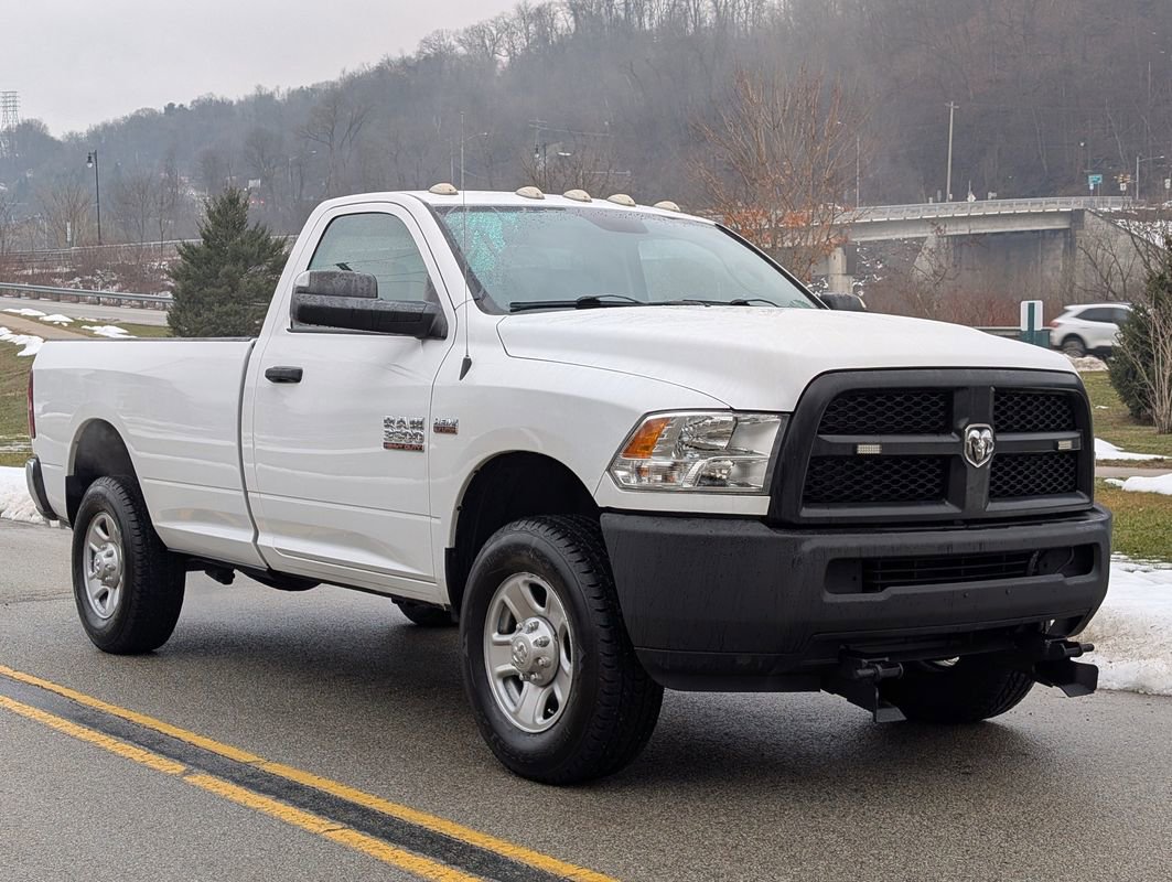 Used 2016 RAM 3500 Tradesman w/ Power & Remote Entry Group AWD/4WD image 3