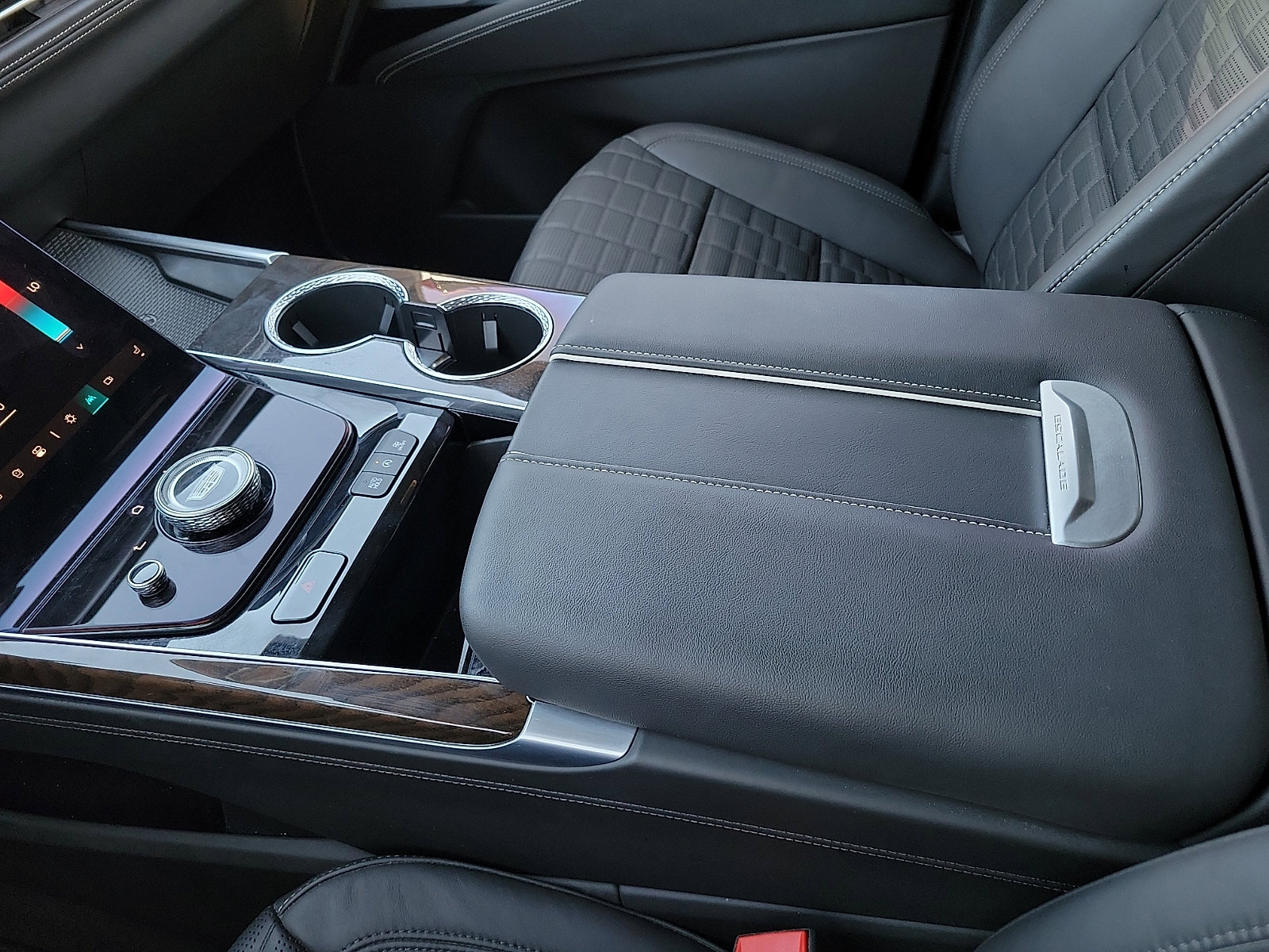 Used 2025 Cadillac Escalade Premium Luxury Platinum image 20