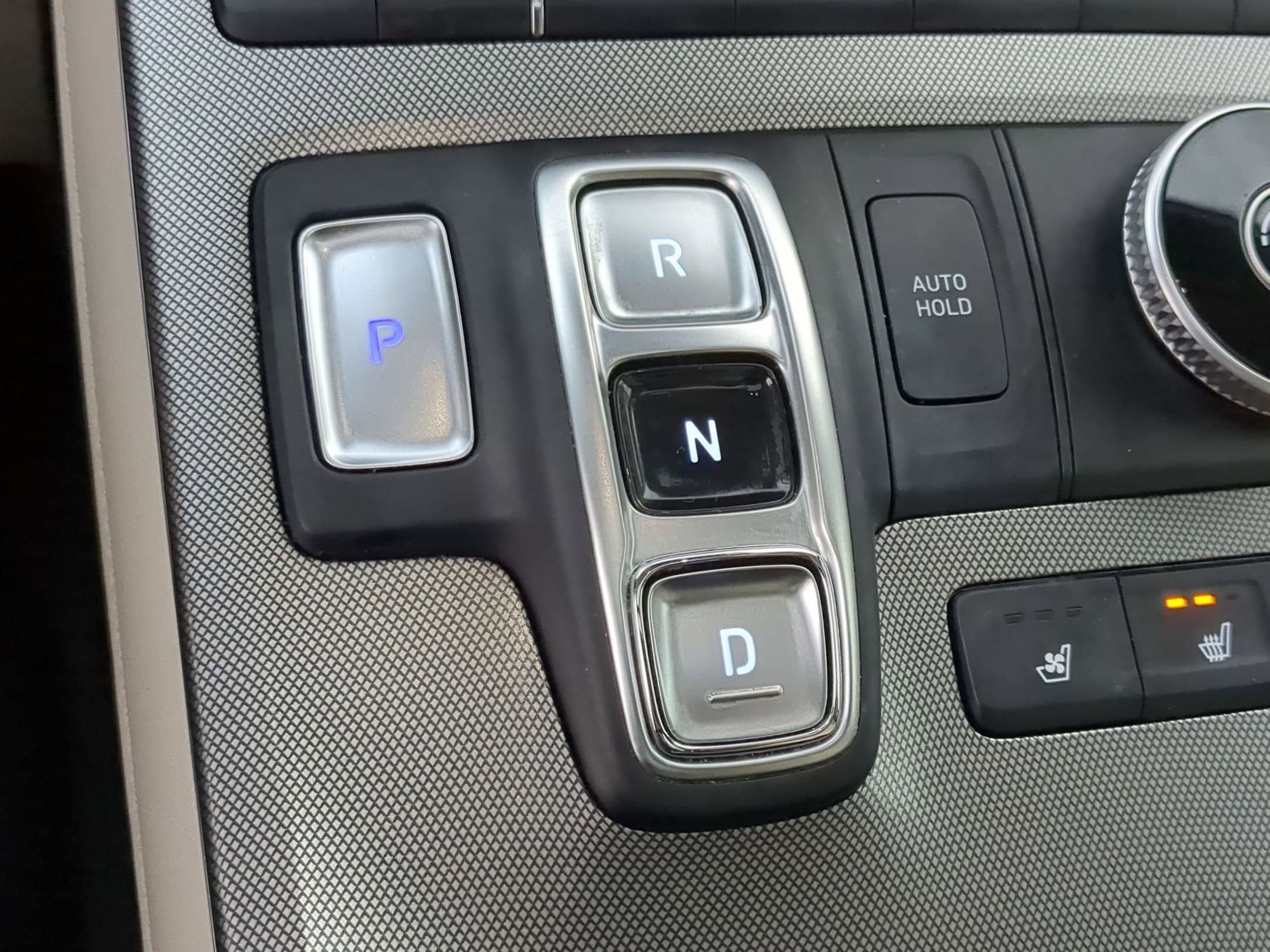 Used 2020 Hyundai Palisade Limited image 19