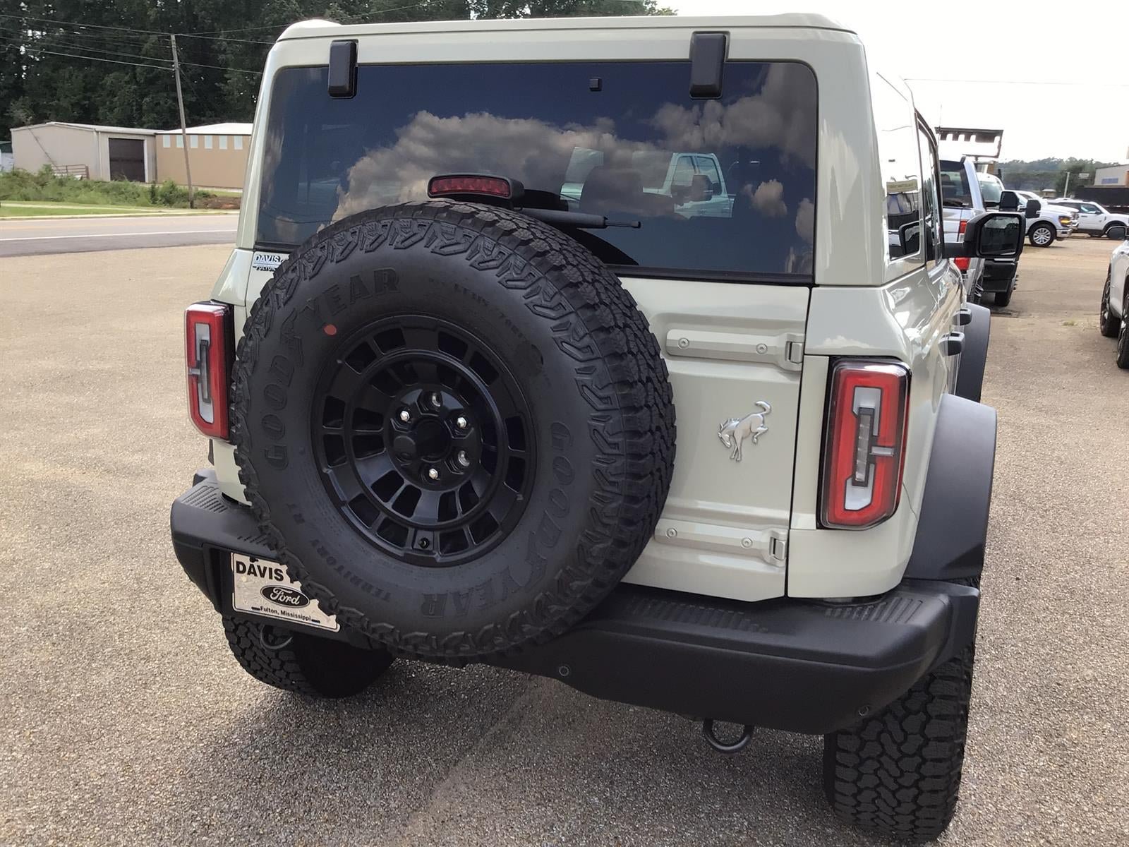 New 2026 Ford Bronco Badlands AWD/4WD image 10