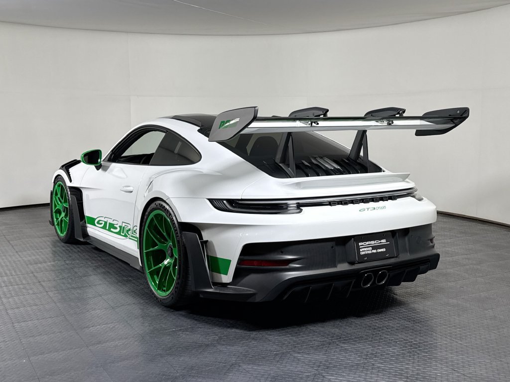 Certified 2023 Porsche 911 GT3 RS RWD image 3