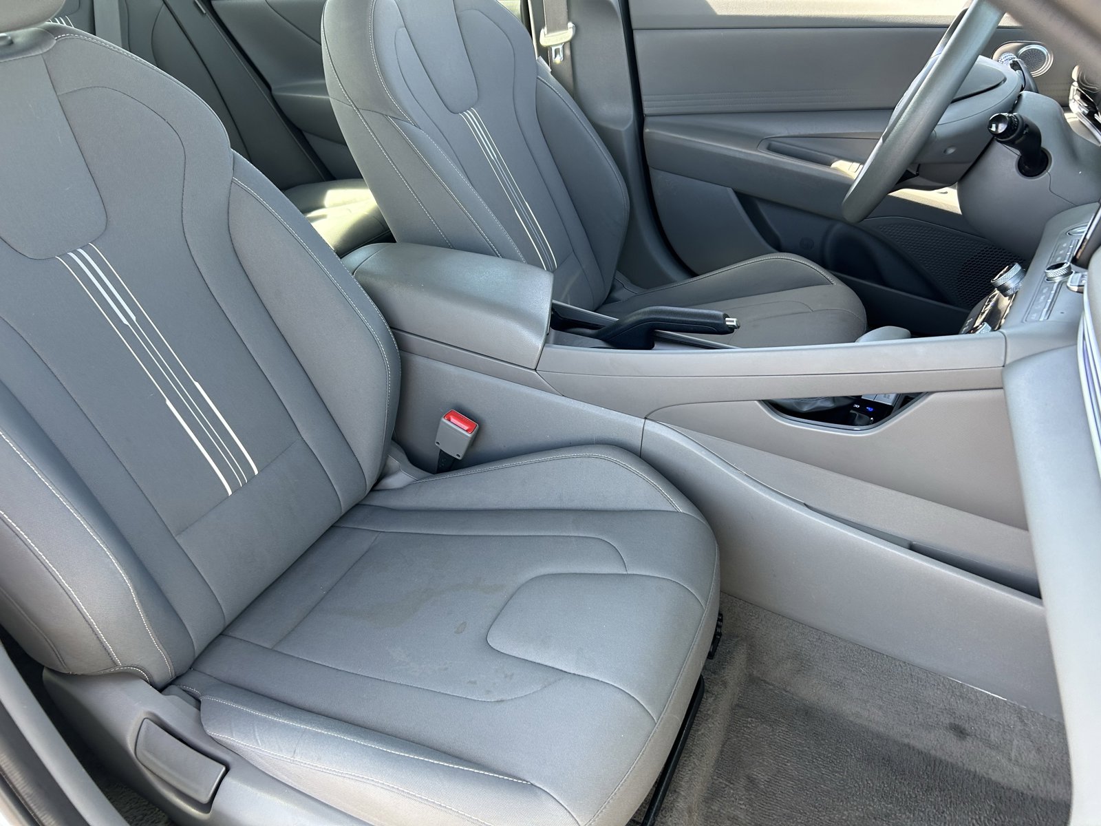 Used 2024 Hyundai Elantra SEL FWD image 10