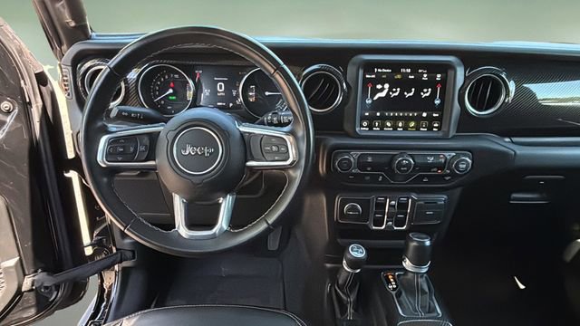 Used 2022 Jeep Wrangler Unlimited Sahara AWD/4WD image 10