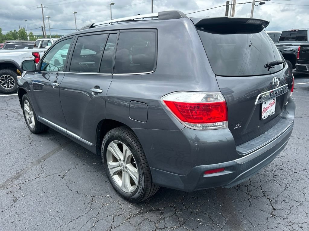 Used 2012 Toyota Highlander Limited w/ Tow Pkg AWD/4WD image 7