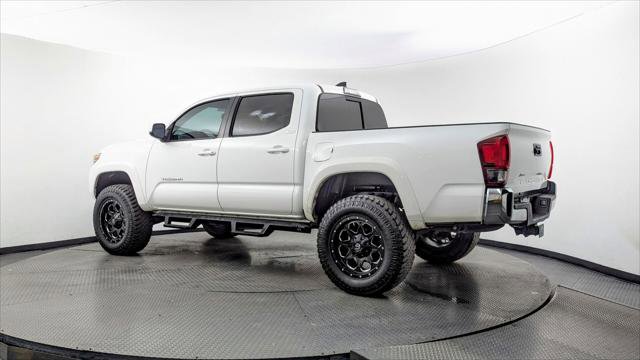 Used 2019 Toyota Tacoma SR5 RWD image 6