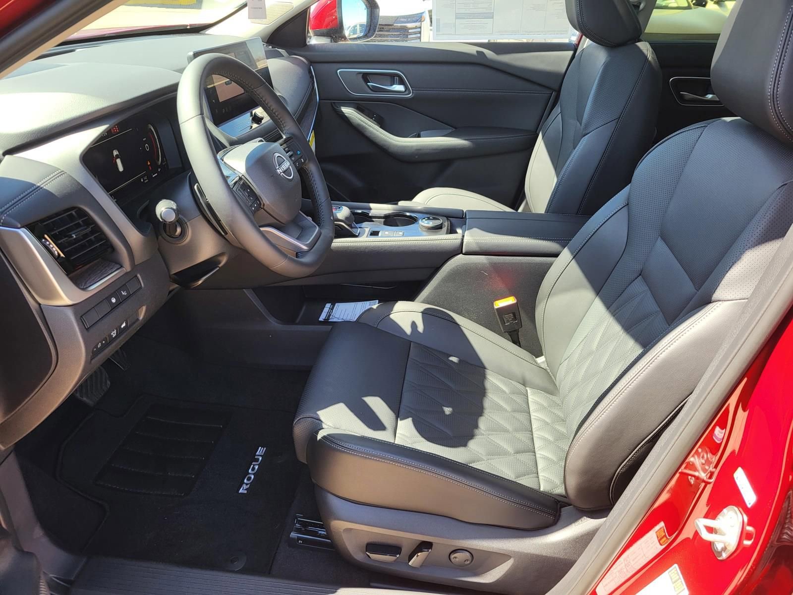 New 2026 Nissan Rogue Platinum image 21