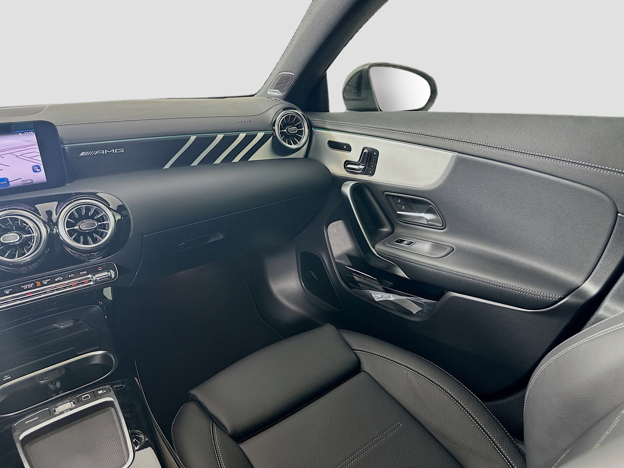 Certified 2026 Mercedes-Benz CLA 35 AMG 4MATIC image 30