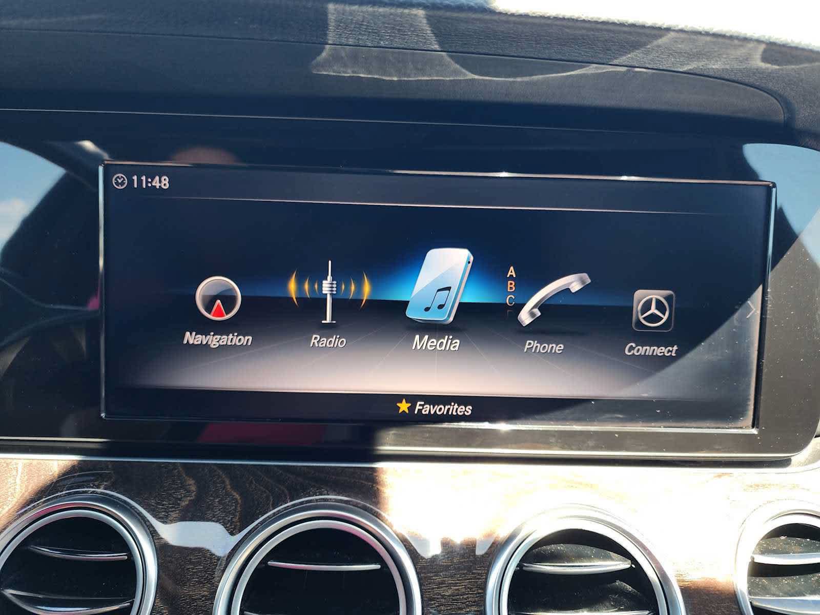 Used 2019 Mercedes-Benz E 300 w/ Premium 1 Package image 22
