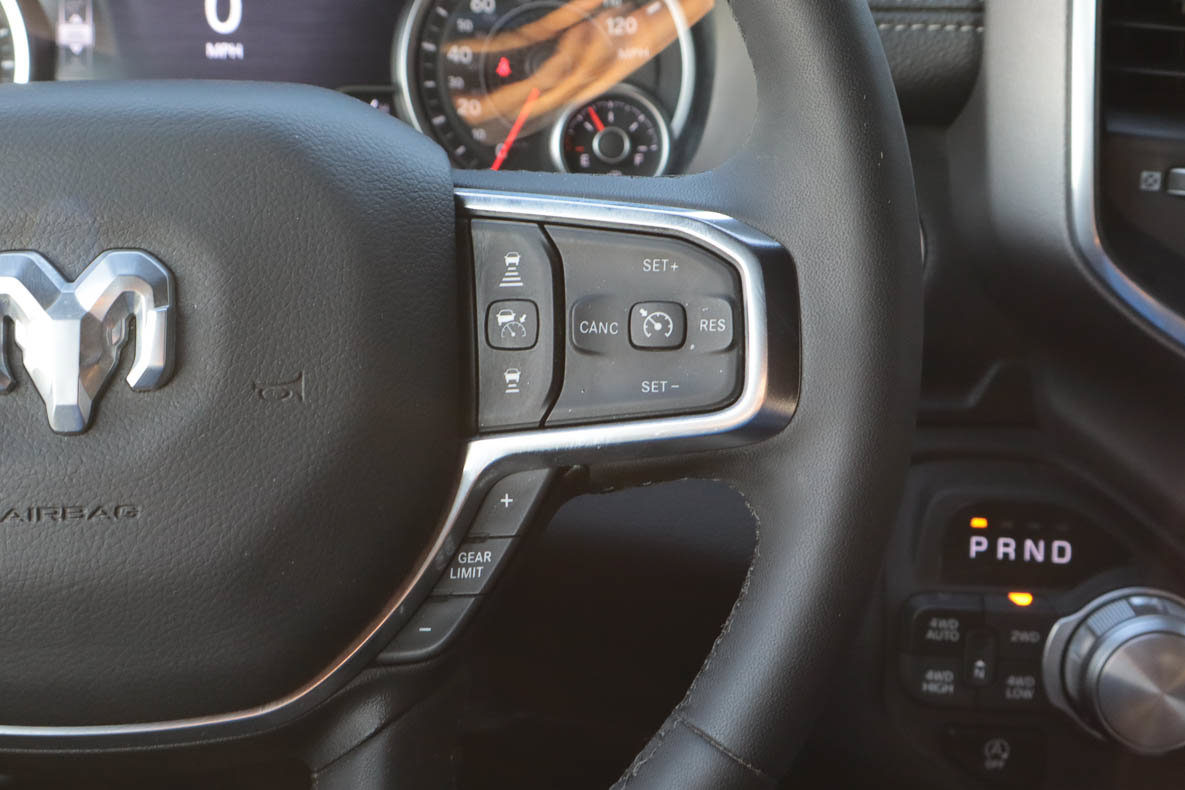 Used 2026 RAM 1500 Laramie AWD/4WD image 33
