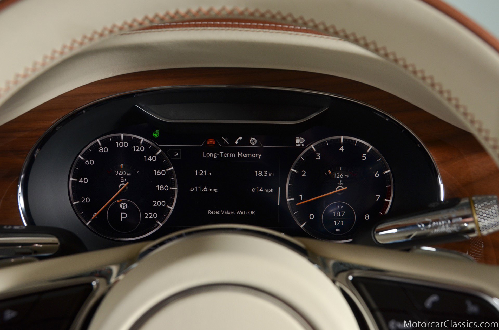 Used 2022 Bentley Continental GT image 38