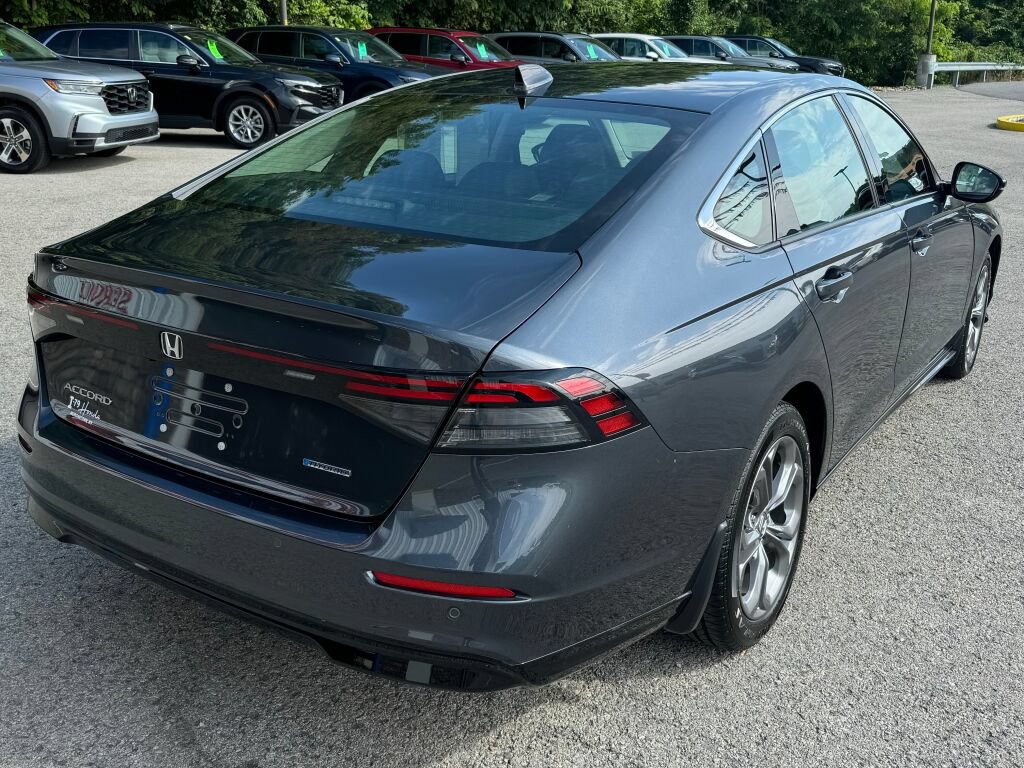 Used 2023 Honda Accord EX-L image 7