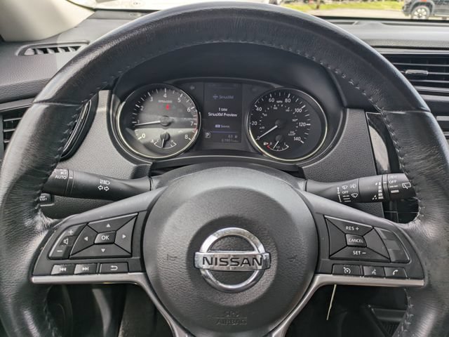 Used 2020 Nissan Rogue S w/ Special Edition Package FWD image 23