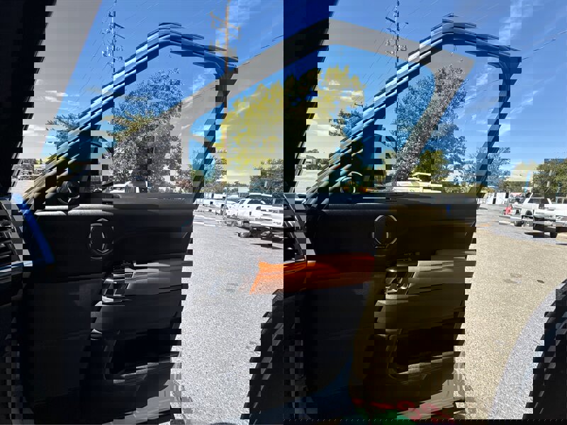 Used 2016 Land Rover Range Rover Sport Supercharged image 90