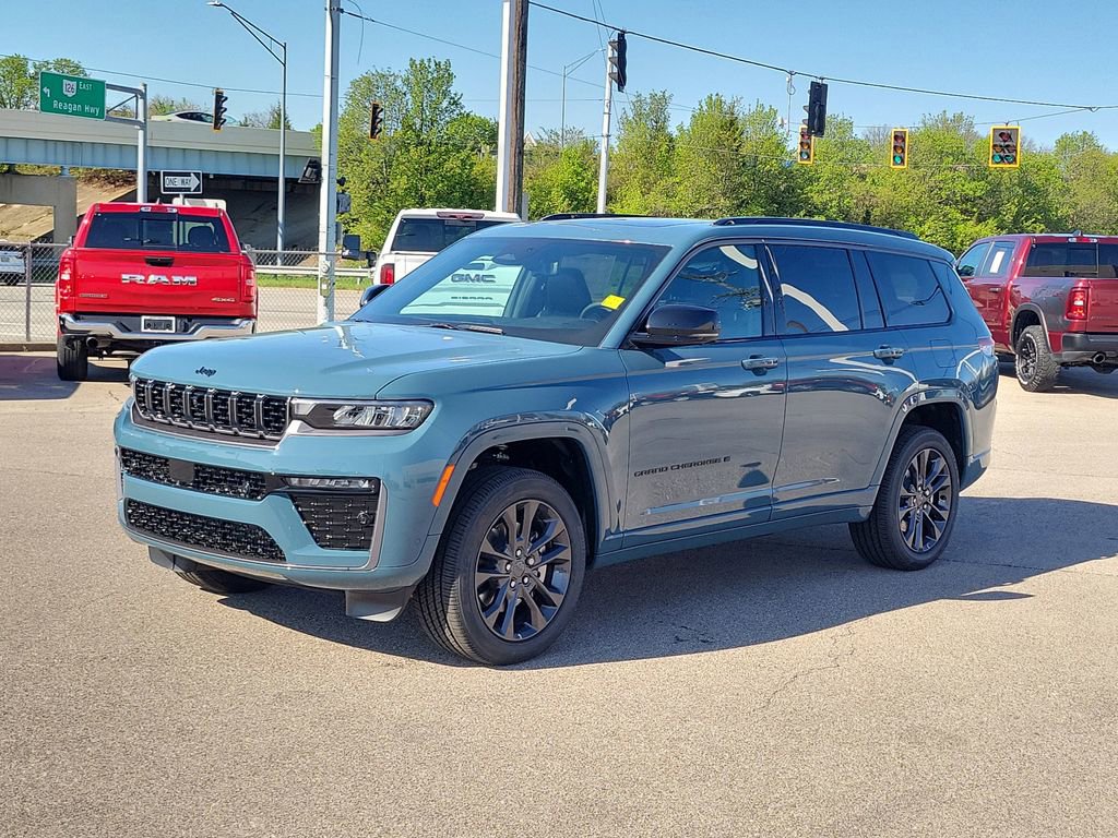 New 2026 Jeep Grand Cherokee L Limited image 2