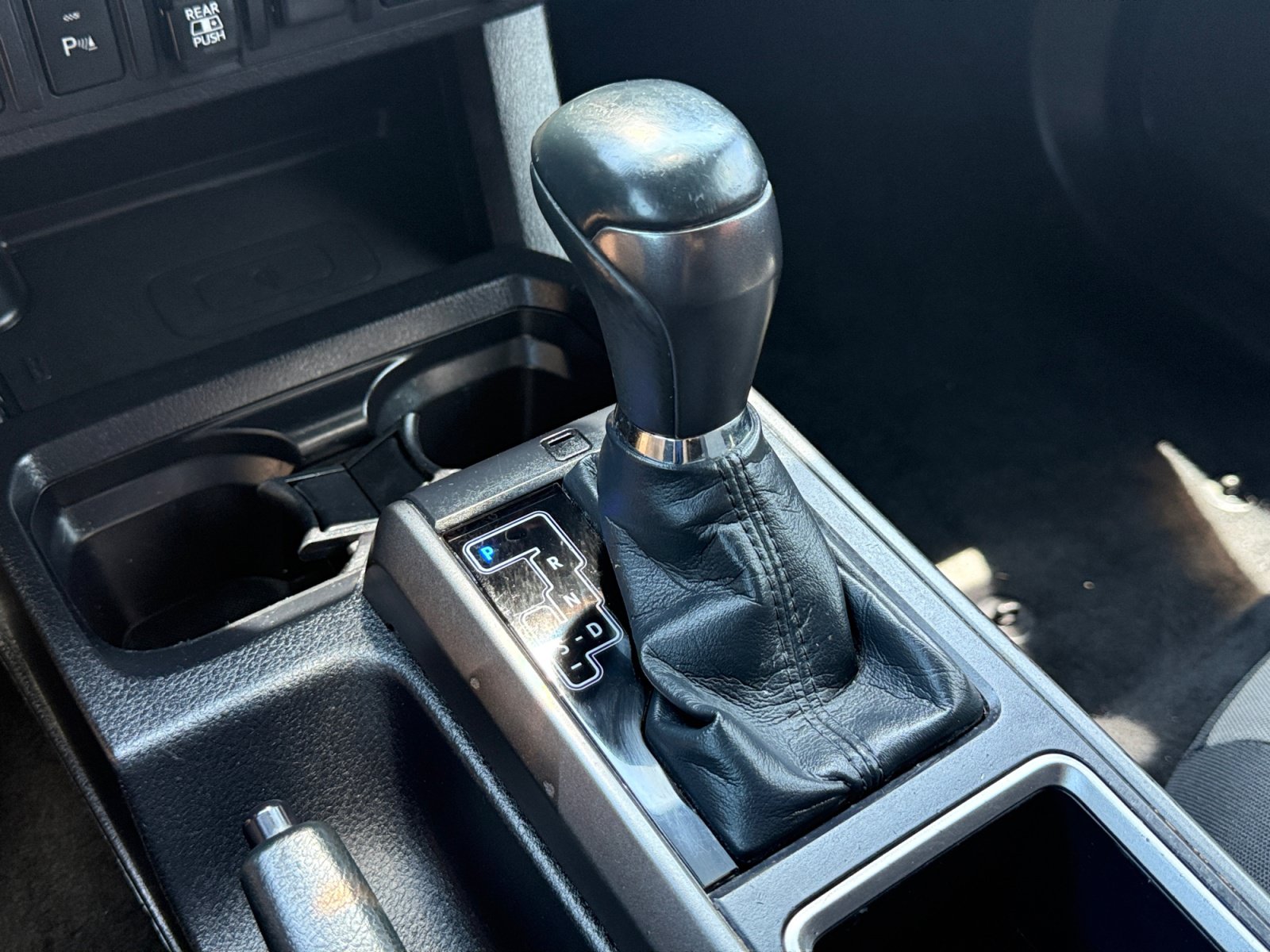Used 2021 Toyota Tacoma TRD Off-Road w/ Technology Package RWD image 18