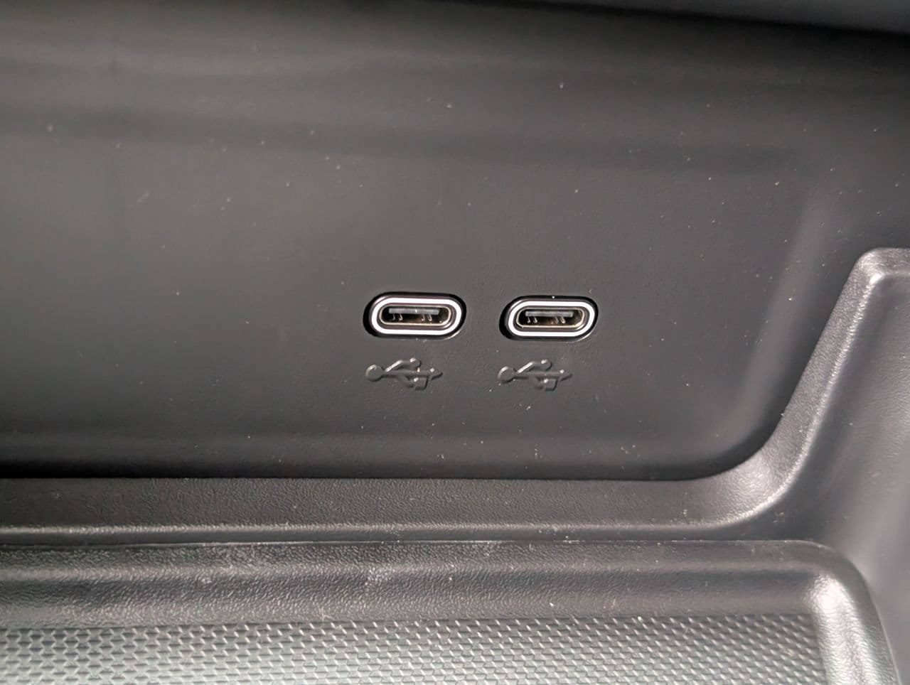 New 2026 GMC Sierra EV Elevation w/ Premium Package AWD/4WD image 16