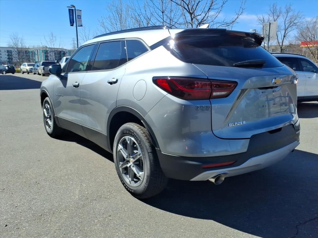 New 2026 Chevrolet Blazer LT w/ Convenience Package FWD image 28
