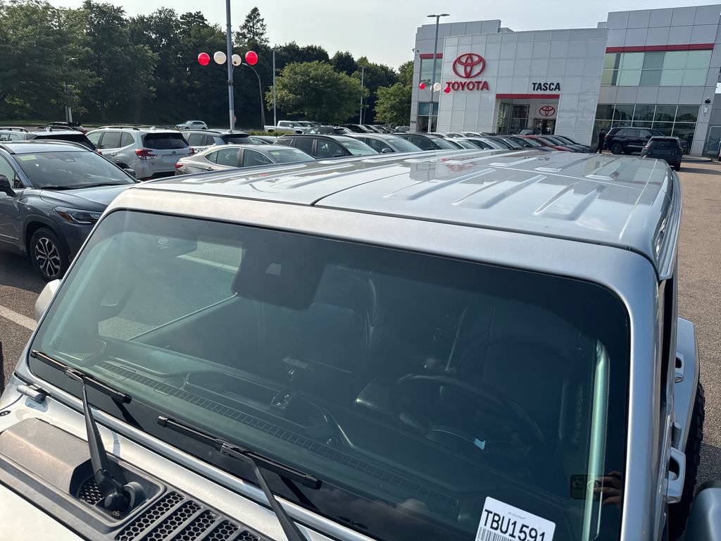 Used 2022 Jeep Wrangler Unlimited Sahara AWD/4WD image 48