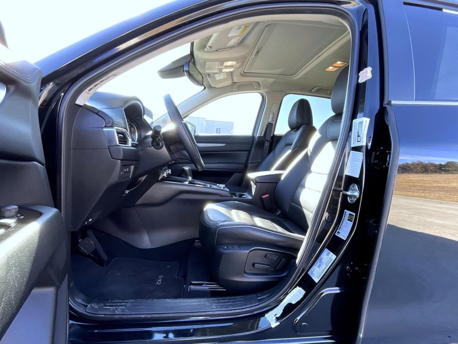 Certified 2025 MAZDA CX-5 AWD 2.5 S w/ Preferred Package image 10