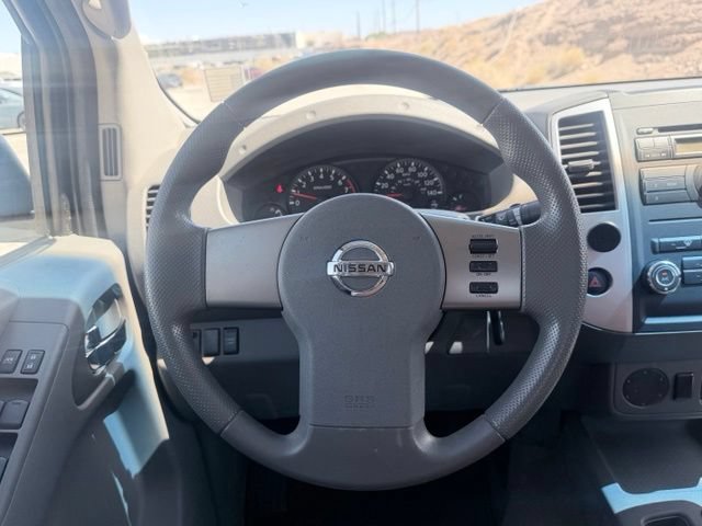 Used 2009 Nissan Frontier SE w/ SE Value Truck Pkg RWD image 9