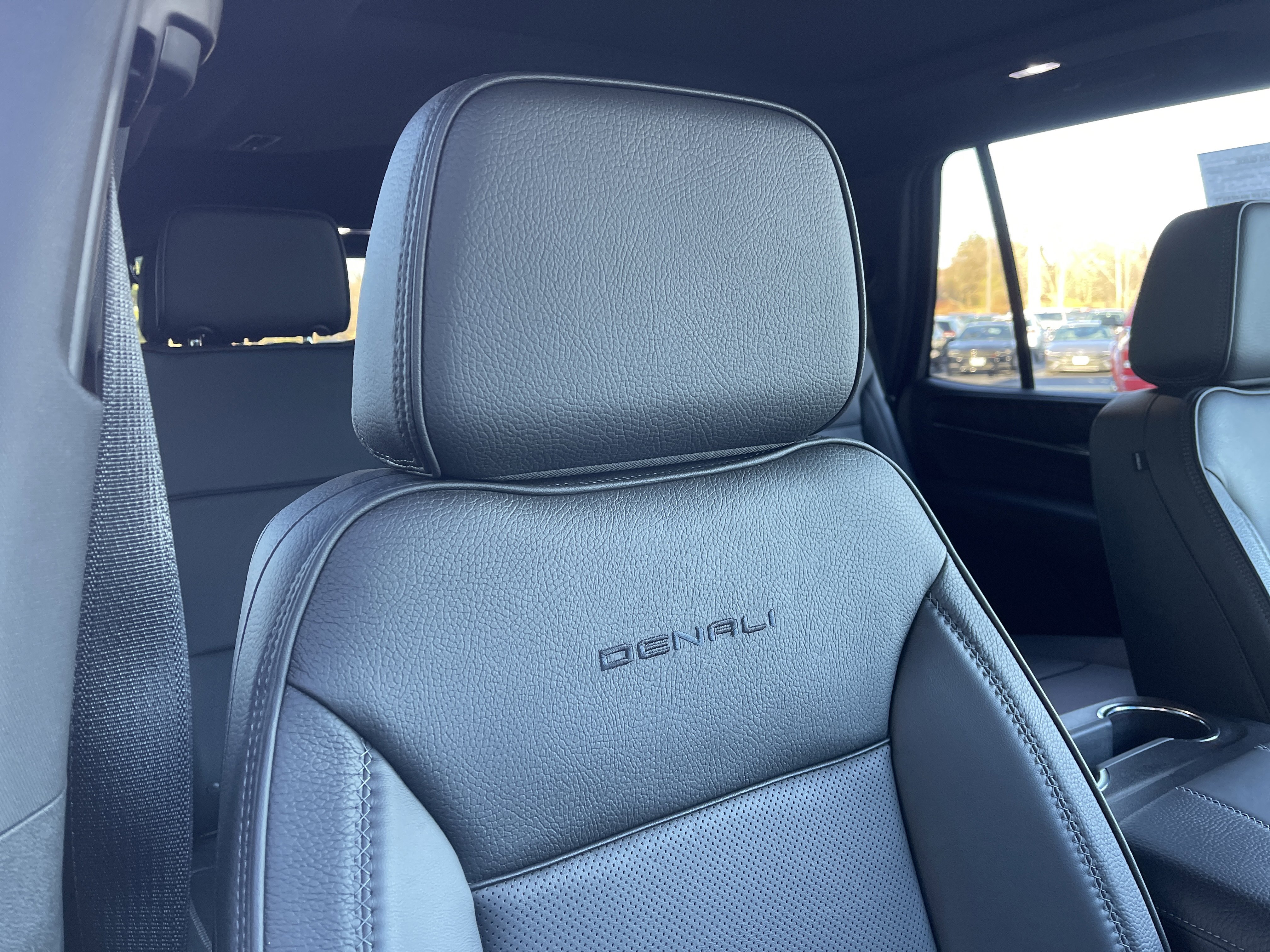 Used 2024 GMC Yukon Denali w/ Max Trailering Package image 40