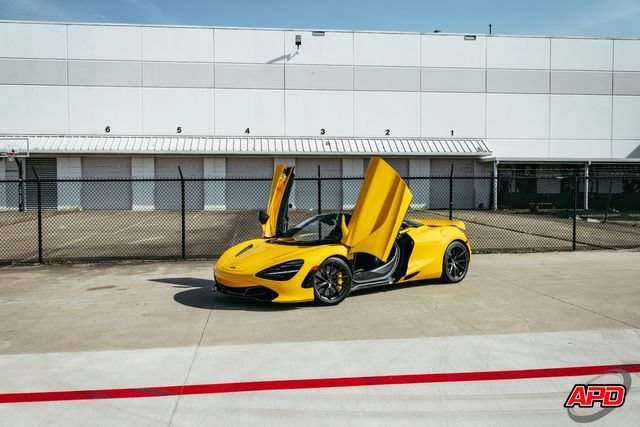 Used 2020 McLaren 720S Performance RWD image 99