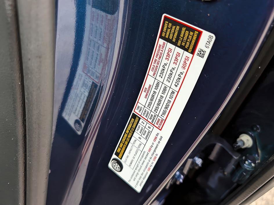 Used 2025 Nissan Pathfinder SV AWD/4WD image 31