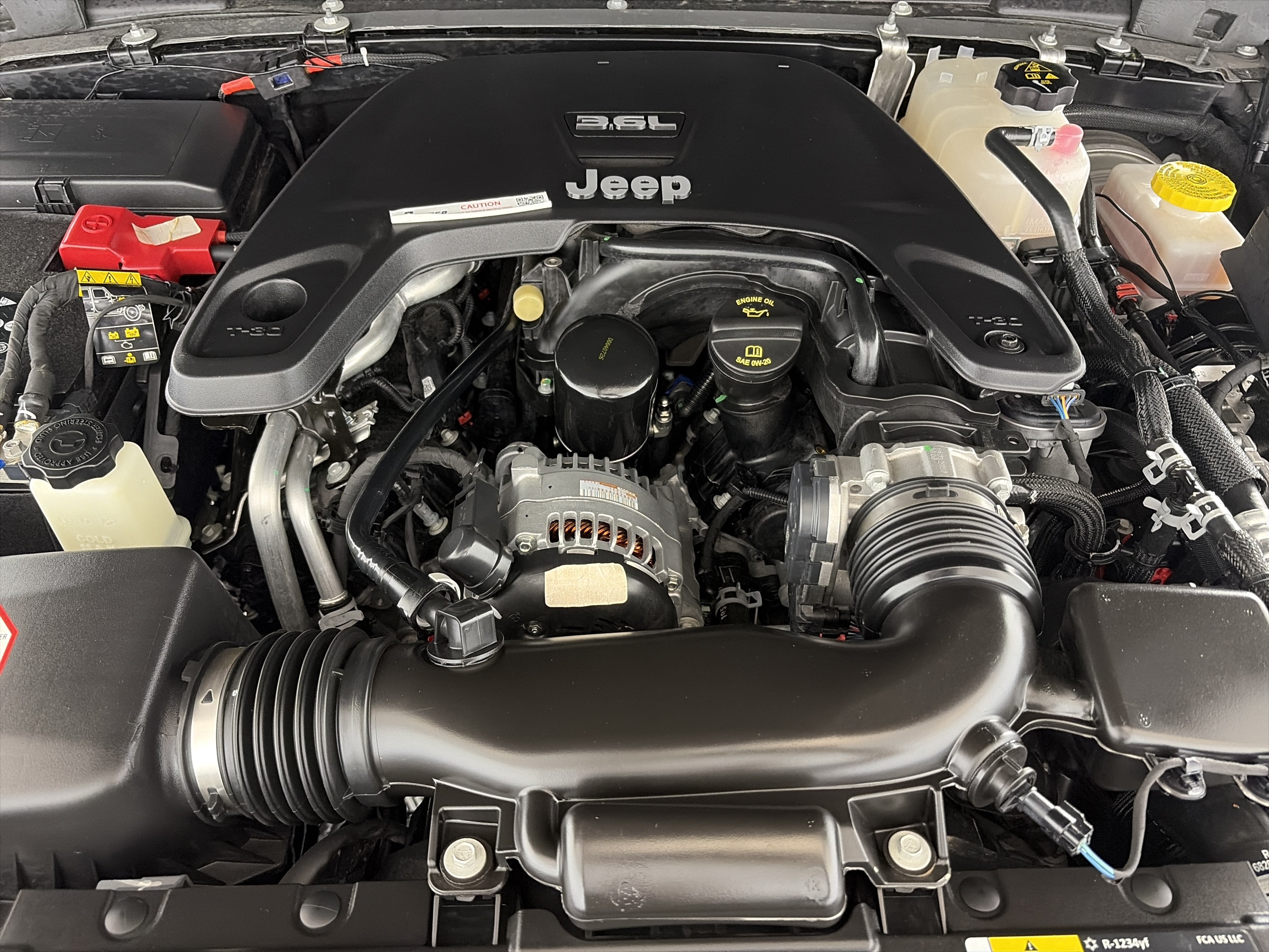 Used 2020 Jeep Wrangler Rubicon AWD/4WD image 9