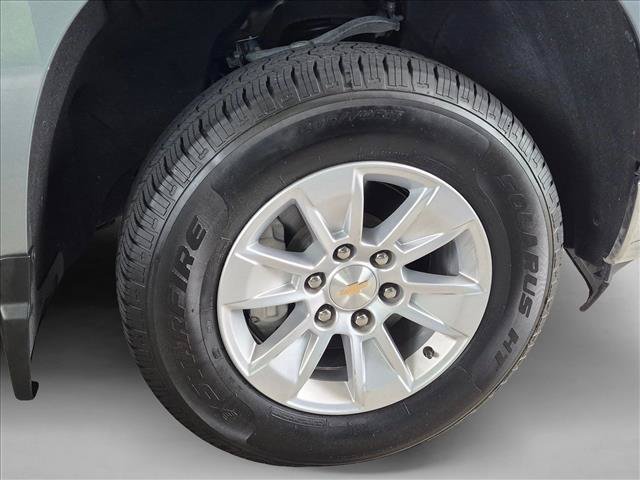 Used 2025 Chevrolet Silverado 1500 LT AWD/4WD image 22