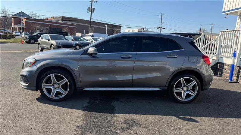 Used 2015 Mercedes-Benz GLA 250 4MATIC image 3
