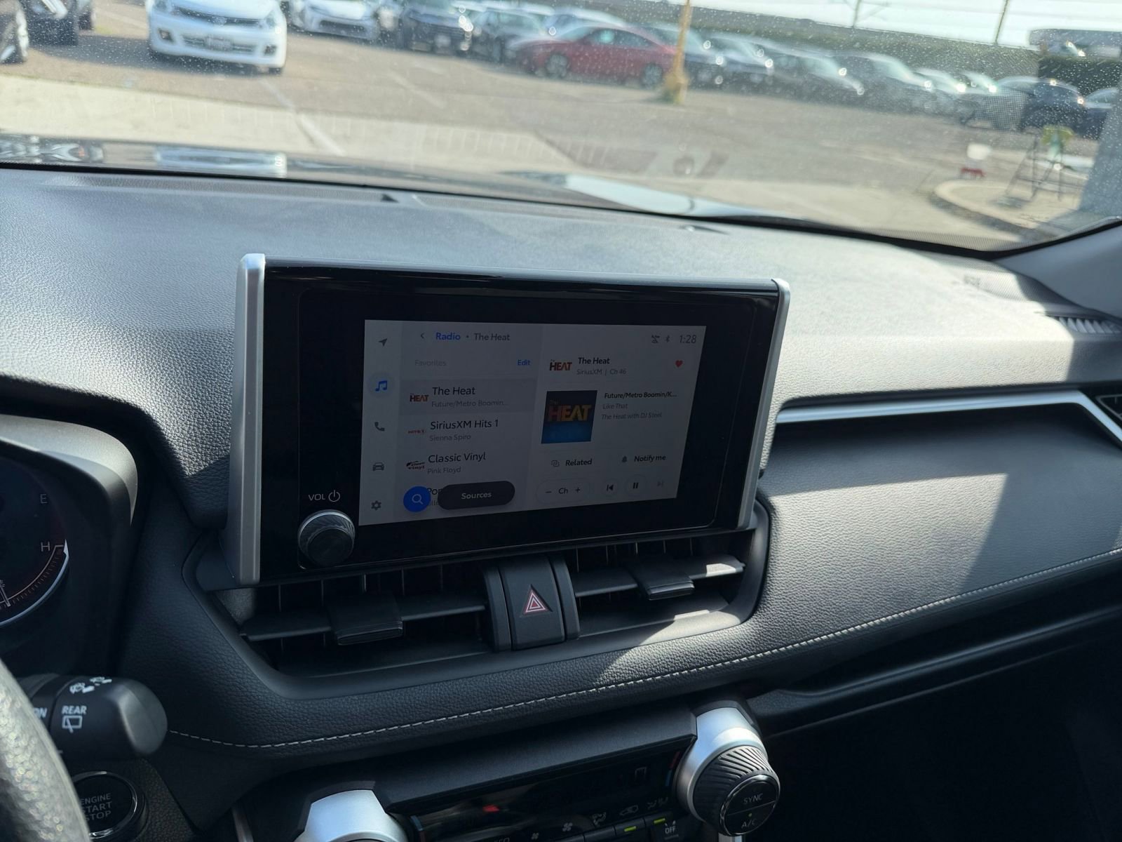 Used 2025 Toyota RAV4 XLE image 21