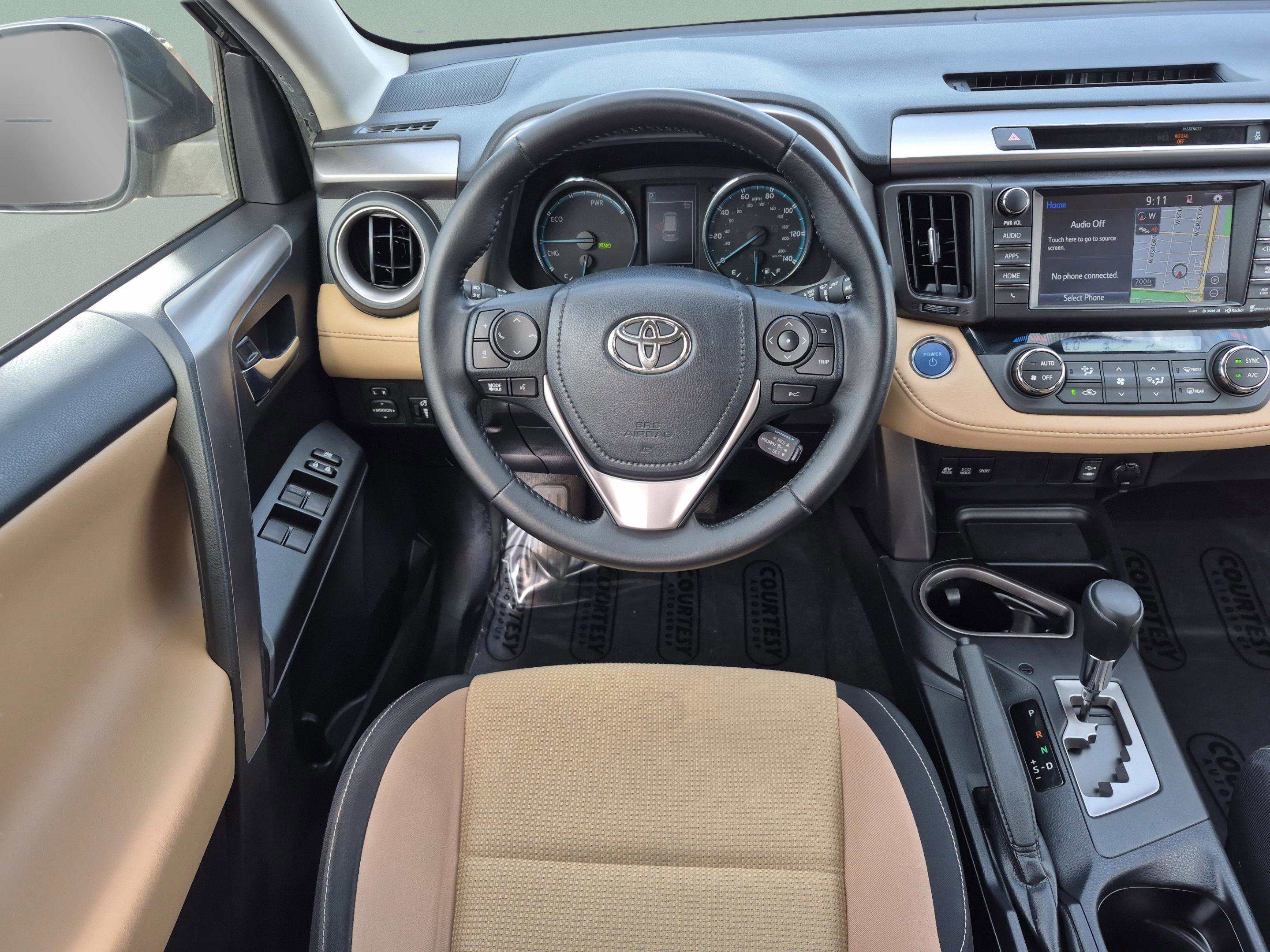 Used 2016 Toyota RAV4 XLE w/ Convenience Package AWD/4WD image 11