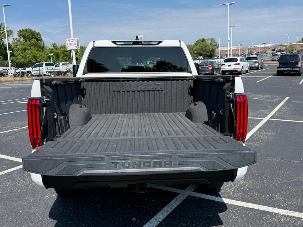 Used 2022 Toyota Tundra SR5 image 4