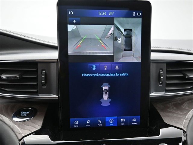 Certified 2022 Ford Explorer Platinum w/ Equipment Group 601A image 17