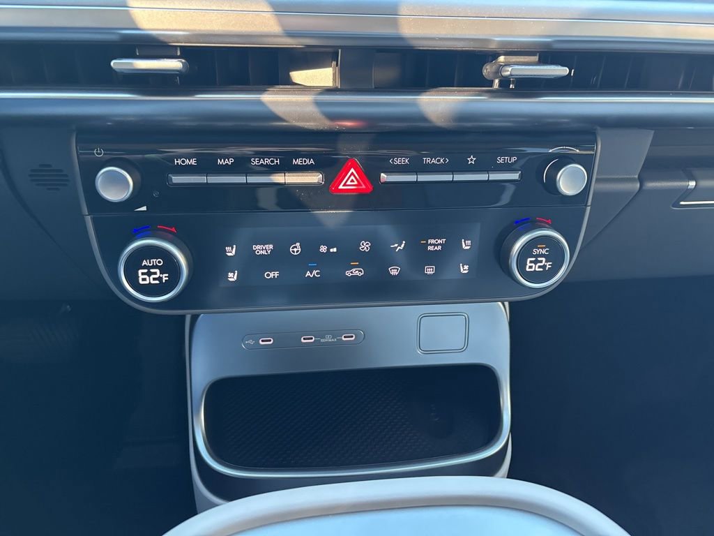 New 2026 Hyundai Ioniq 9 SEL image 21