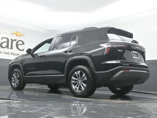 Used 2025 Chevrolet Equinox LT w/ Convenience Package II image 5