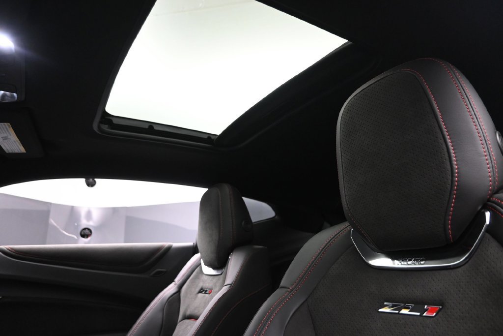 Used 2023 Chevrolet Camaro ZL1 RWD image 19