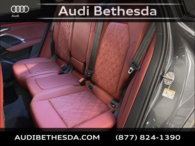 New 2025 Audi SQ5 Prestige image 23