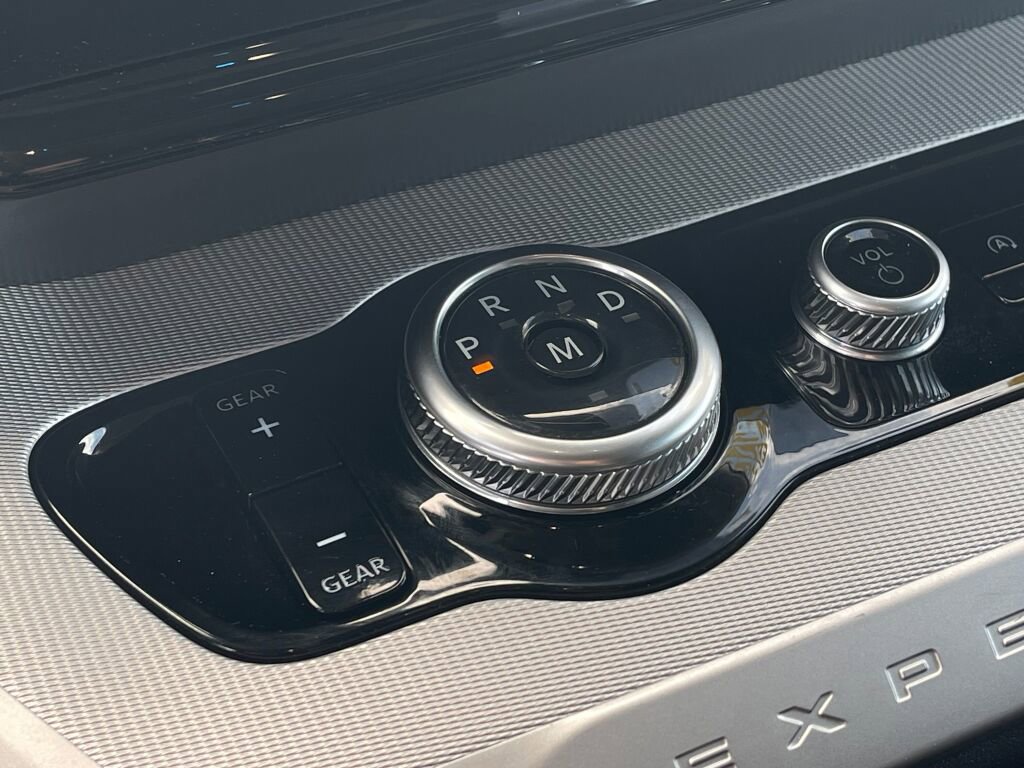 Certified 2025 Ford Expedition Max Active image 14