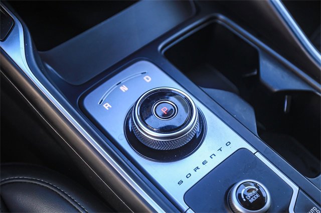 Certified 2023 Kia Sorento EX w/ Panoramic Sunroof Package image 21