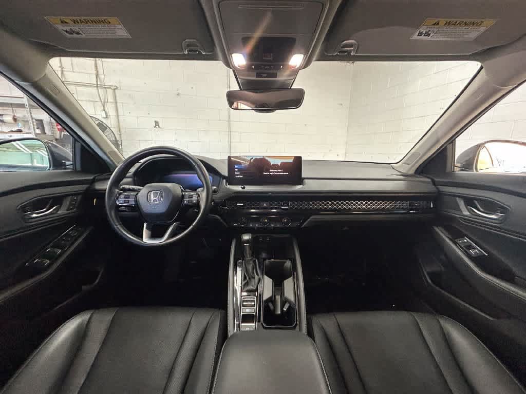 Used 2024 Honda Accord Touring image 10