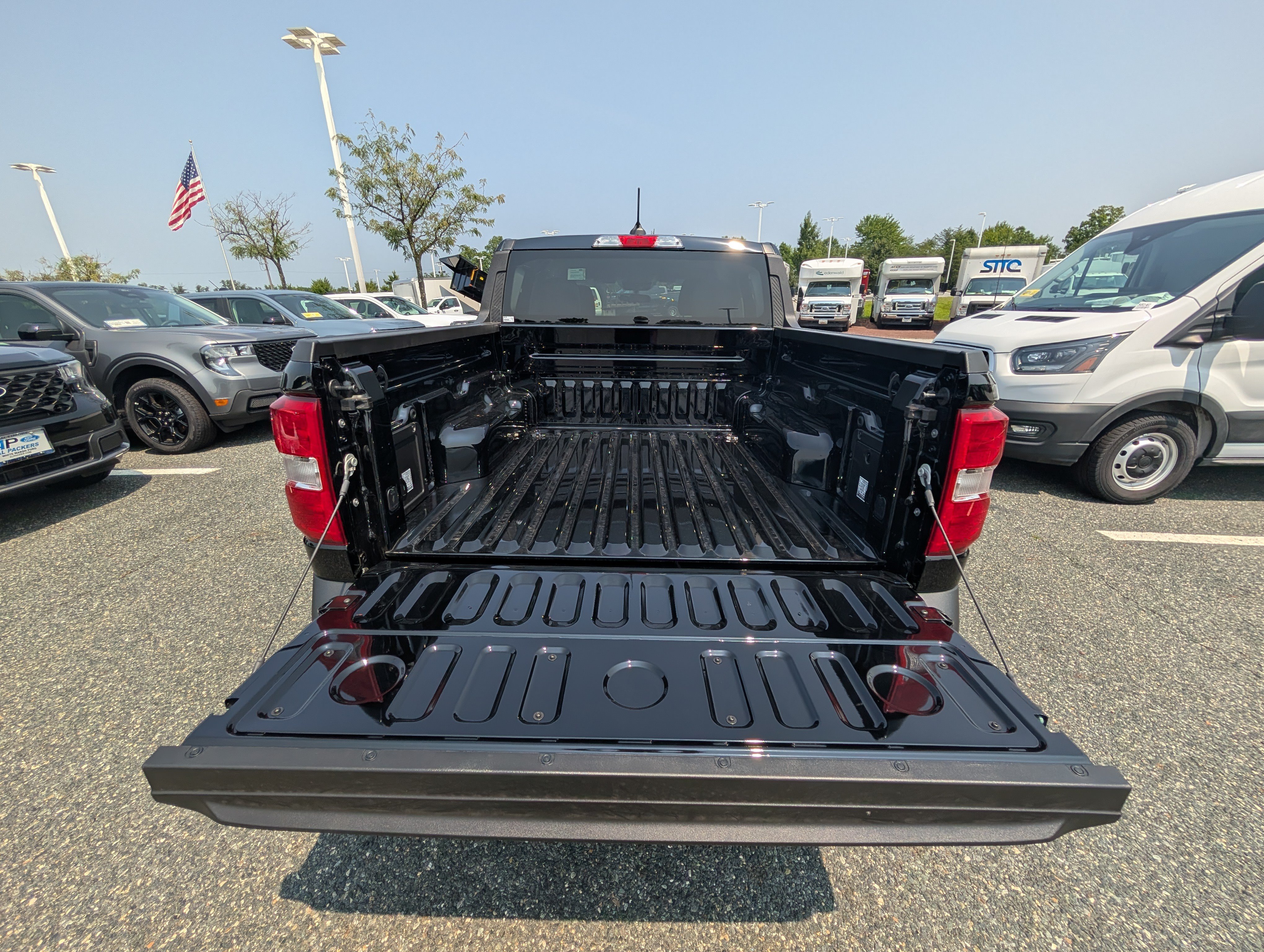 New 2026 Ford Maverick XLT w/ Equipment Group 301A AWD/4WD image 8