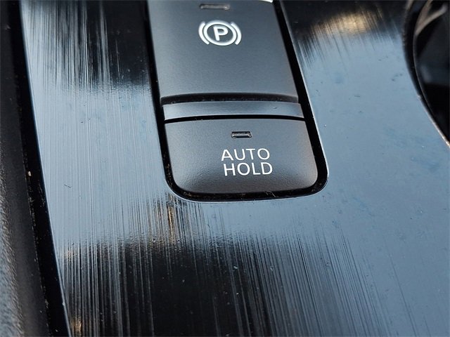 Used 2023 Nissan Rogue SV image 19