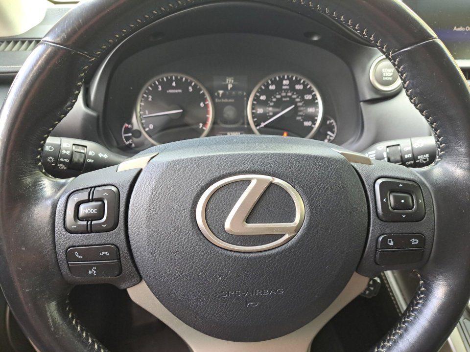 Used 2017 Lexus NX 200t FWD image 30