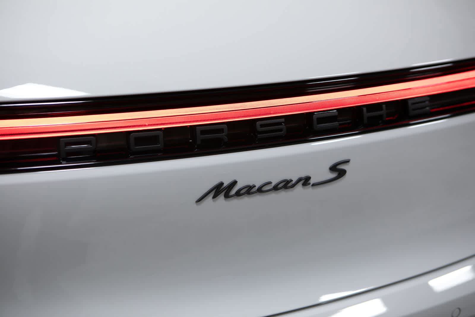 New 2026 Porsche Macan S AWD/4WD image 19