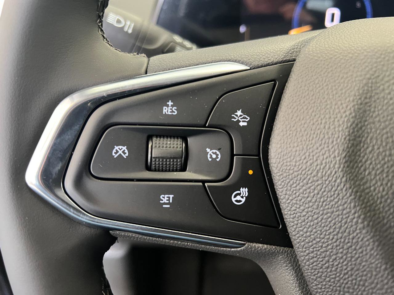 New 2026 Chevrolet Trax LT w/ Driver Confidence Package FWD image 41