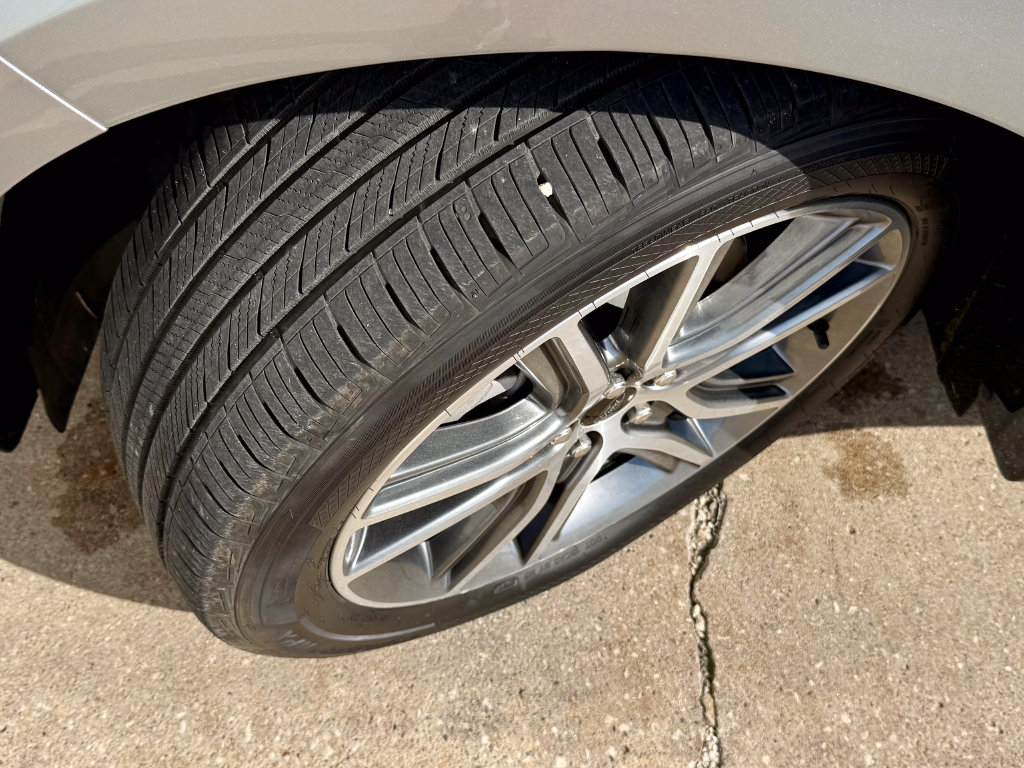 Used 2024 Ford Edge Titanium AWD/4WD image 38