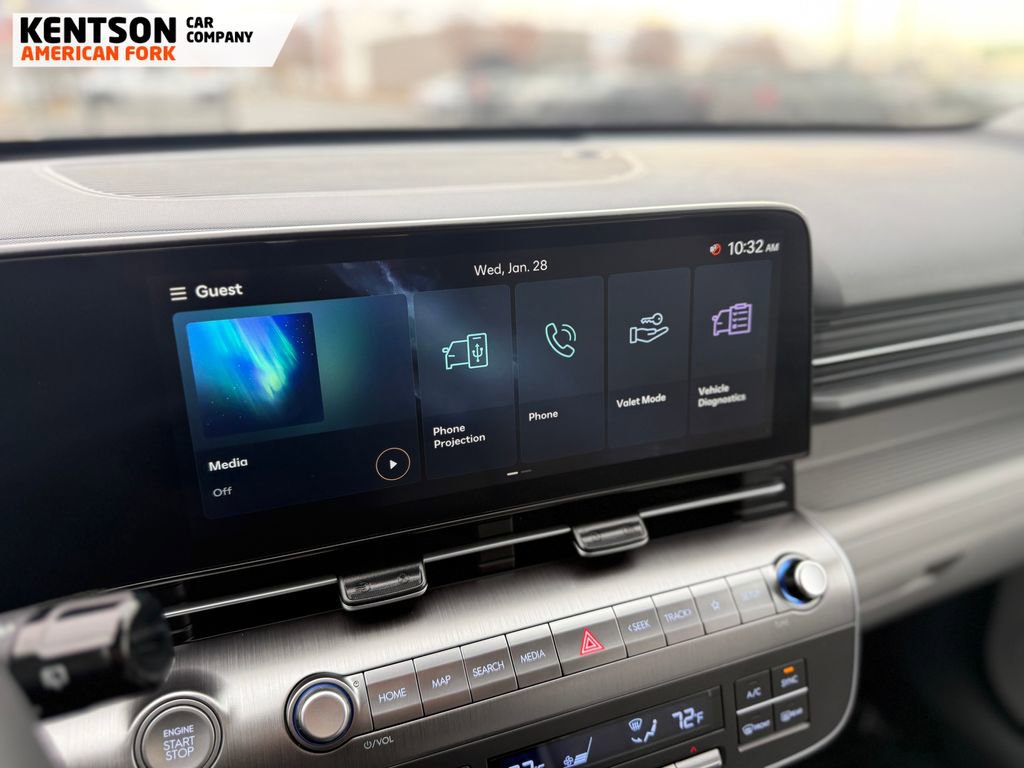 Used 2025 Hyundai Kona SEL image 31